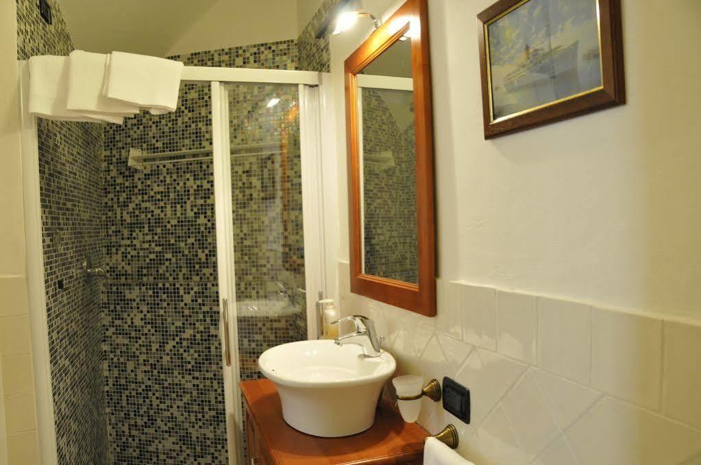 ריומאג'ורה Michela Rooms מראה חיצוני תמונה